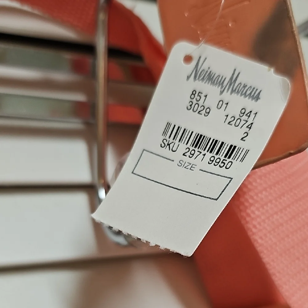 Neiman Marcus neiman marcus